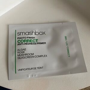 Smashbox Photo Finish CORRECT anti redness primer SAMPLE